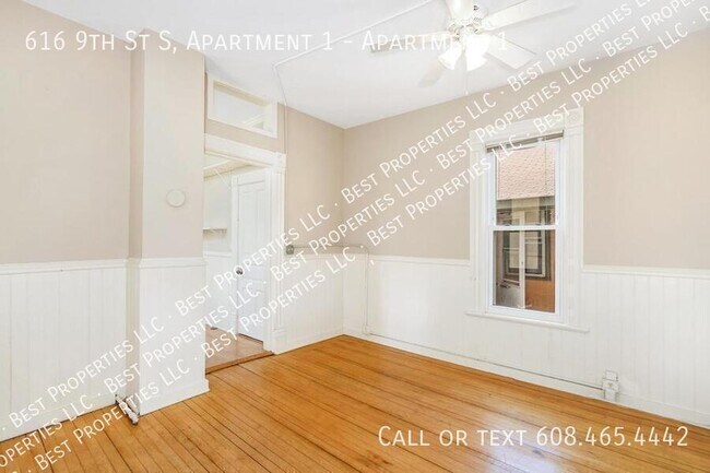 Building Photo - 616 9th St S