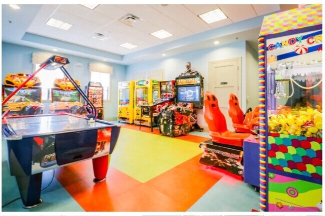 Building Photo - BEAUTIFUL CHAMPIONS GATE 2 BED 2 BATH COND0  w/GARAGE - FULLY FURNISHED - 12 MONTH RENTAL