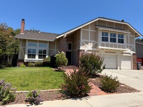 Building Photo - ALMADEN VALLEY - Sharp home with 4 large bedrooms (plus bonus room) and 3 full bathrooms, pool.