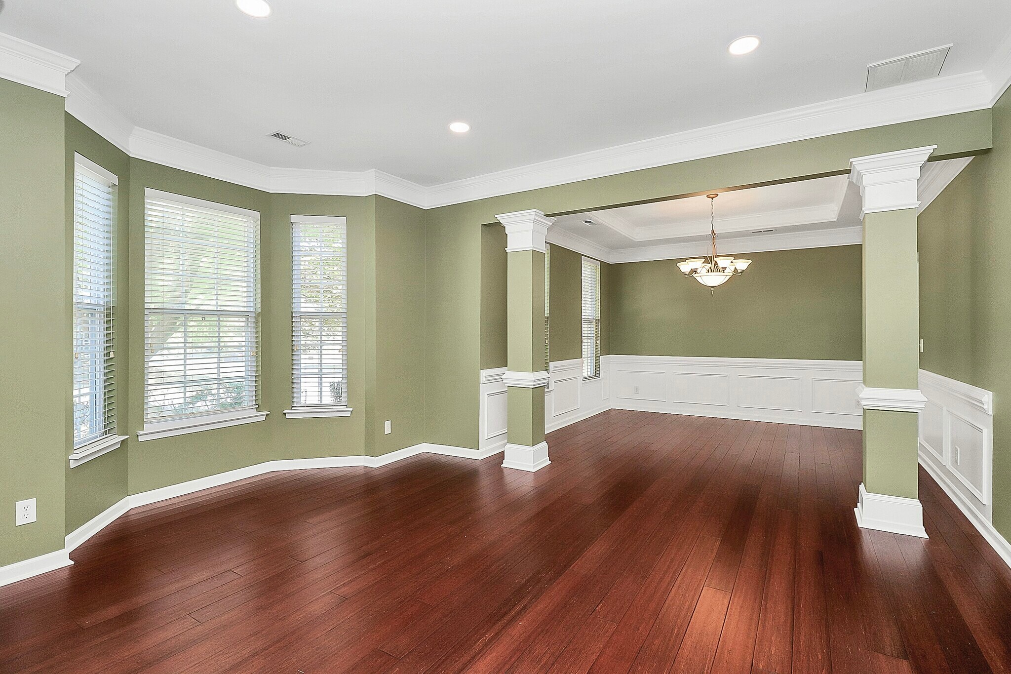 Building Photo - 17444 Baldwin Hall Dr