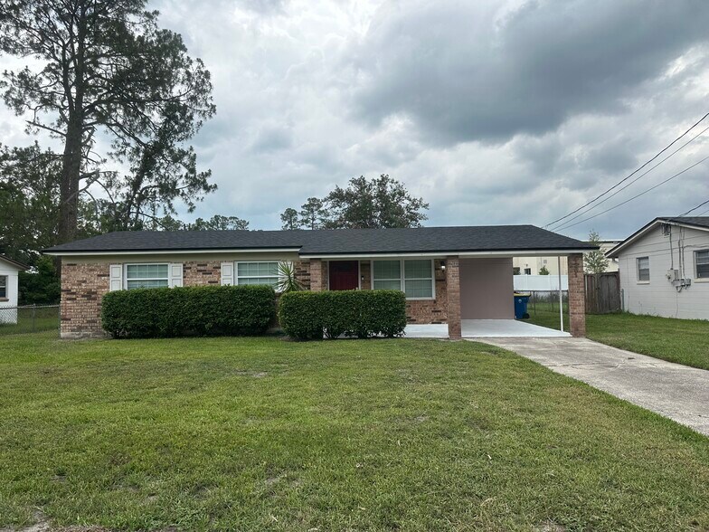 Primary Photo - 4261 Key Largo Dr