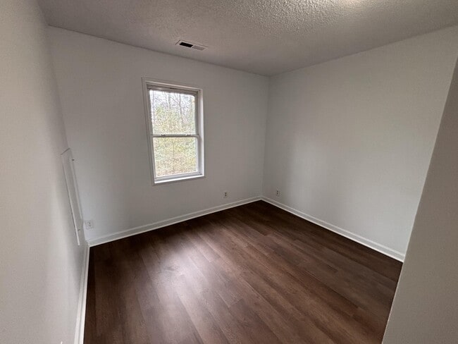 Building Photo - 3631 Co Rd 601