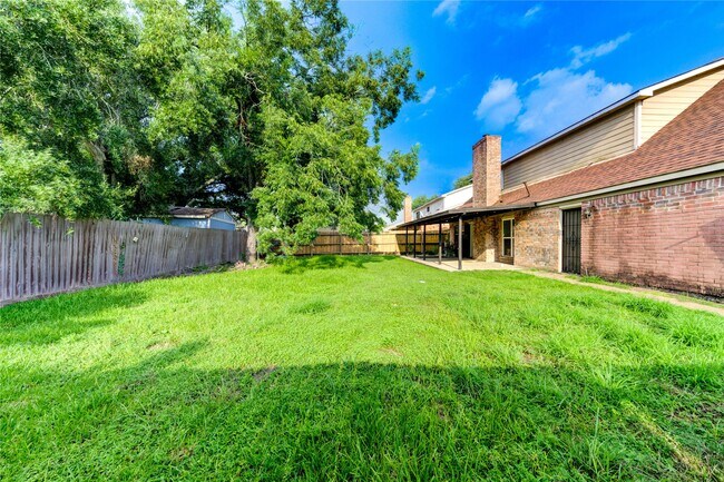Building Photo - 6622 Rockergate Dr