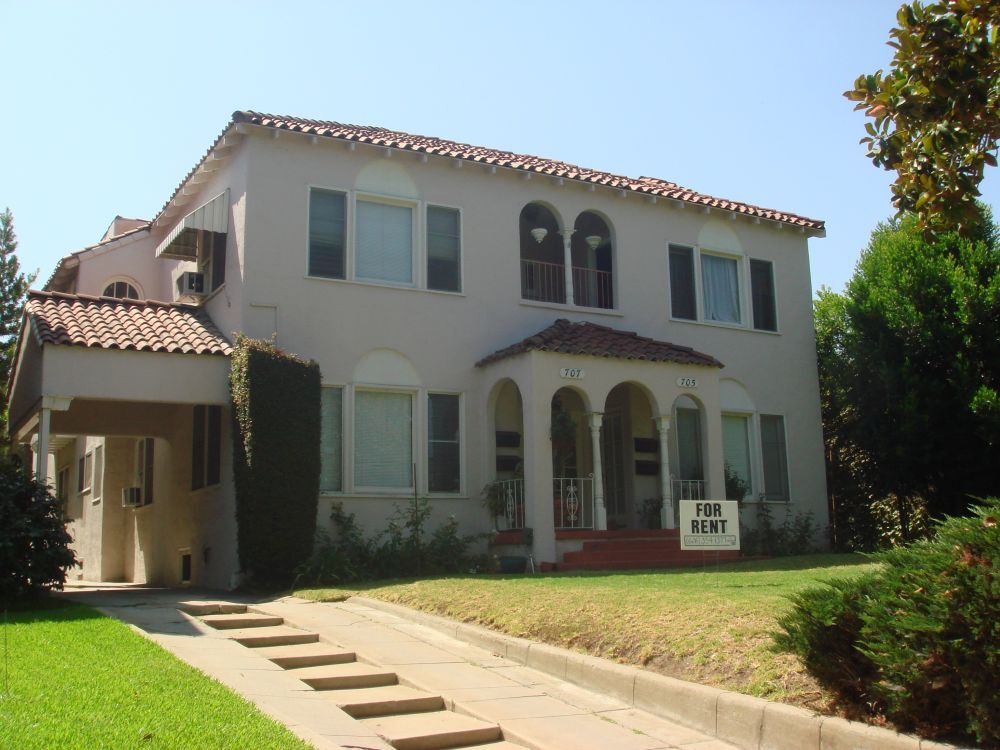 building exterior - 707 Brent Ave