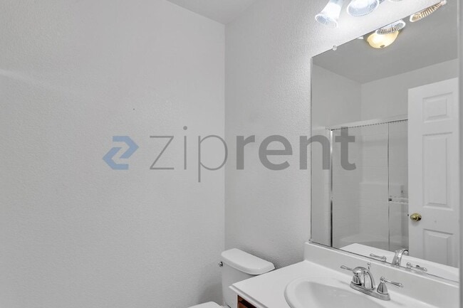 Building Photo - 3906 Glacier Ct