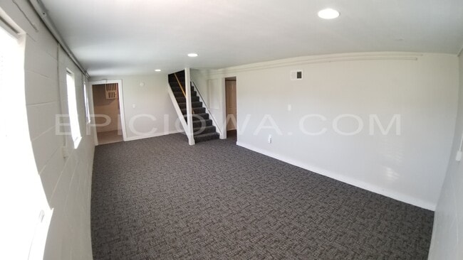 Primary Photo - 1619 11th St NW