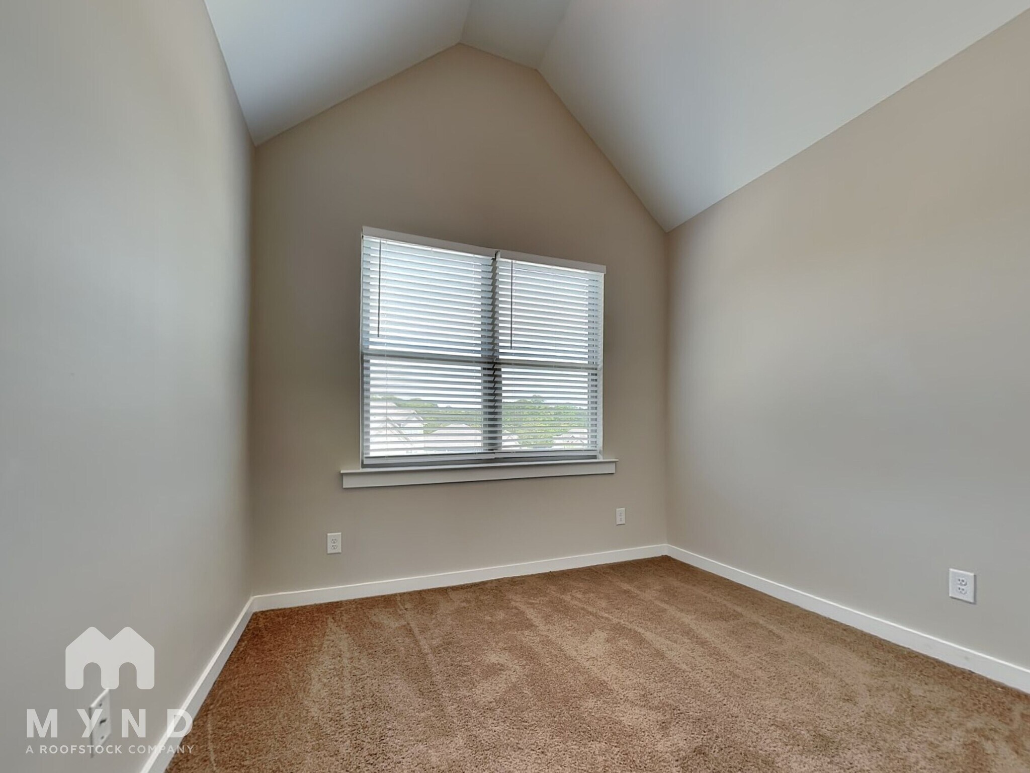 Building Photo - 15534 Tide Water Ct