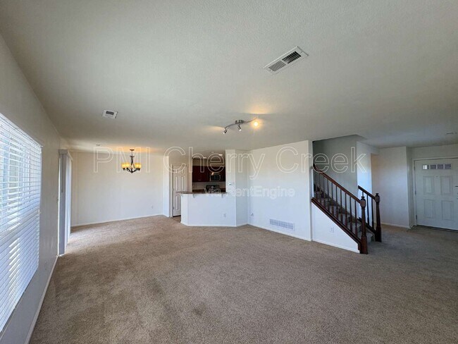 Building Photo - 12839 Mayfair Way