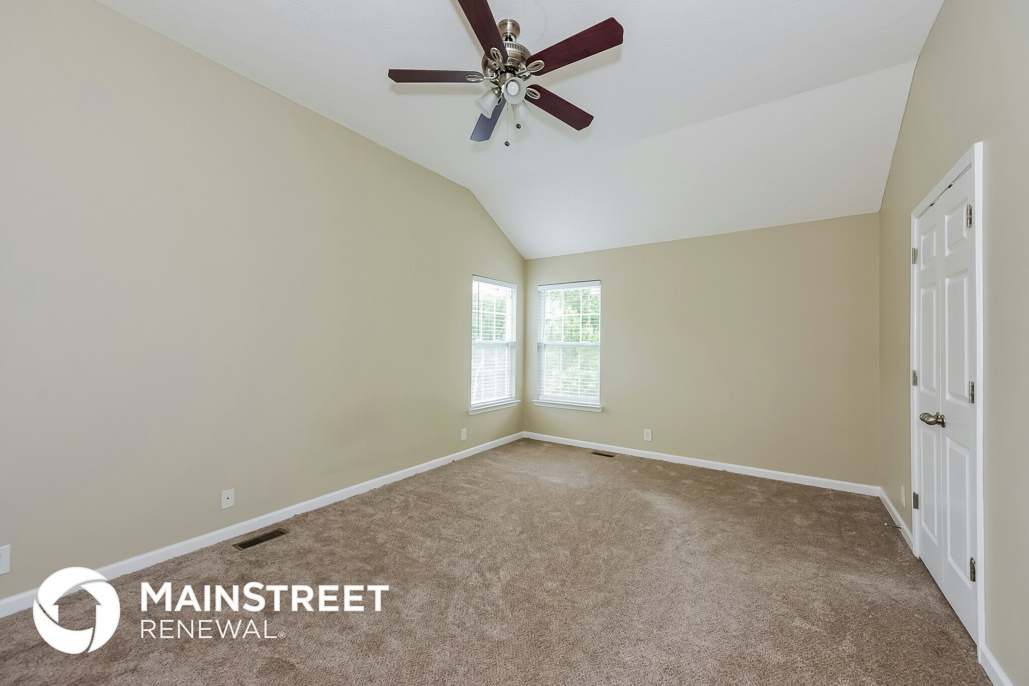 Building Photo - 7241 Legacy Dr