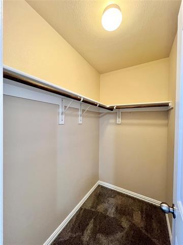 Building Photo - 705 River Garden Dr