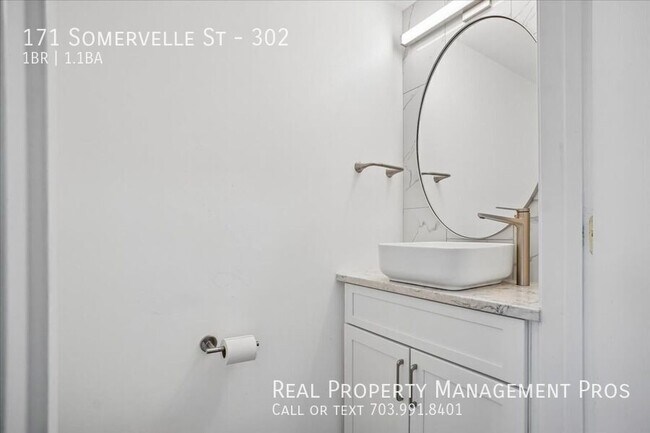 Building Photo - 171 Somervelle St