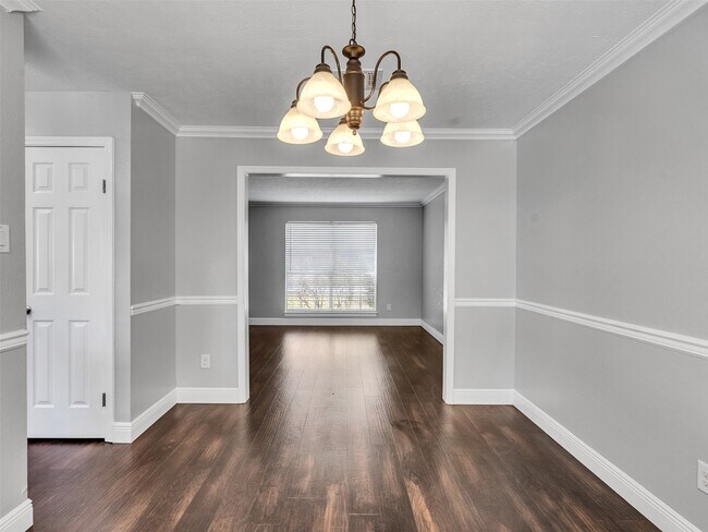 Building Photo - 4430 Echo Falls Dr