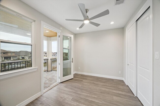 Building Photo - 602 Appia Dr