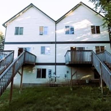 Building Photo - 462 NW Webb St