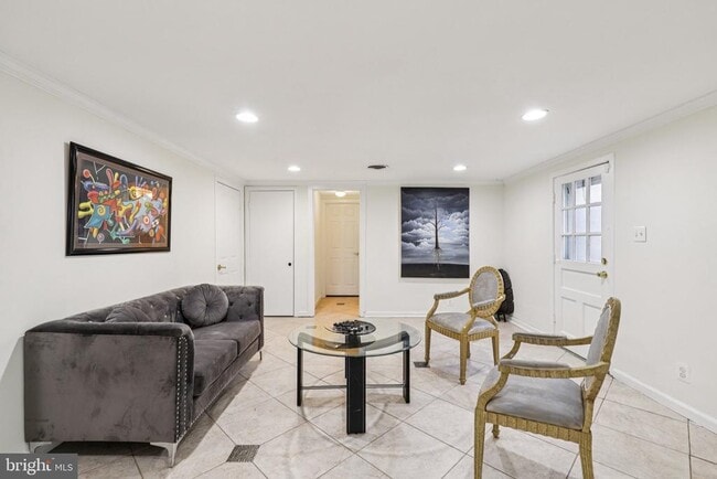 Building Photo - 5301 Goldsboro Rd