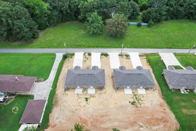 Building Photo - Brand New. Move-In Ready. Yours Today!