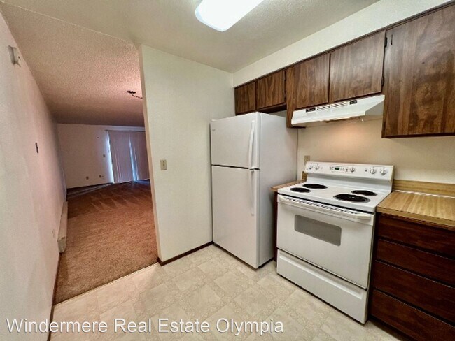 Building Photo - 2 br, 1.5 bath House - 1605 16th Ct SE Unit B