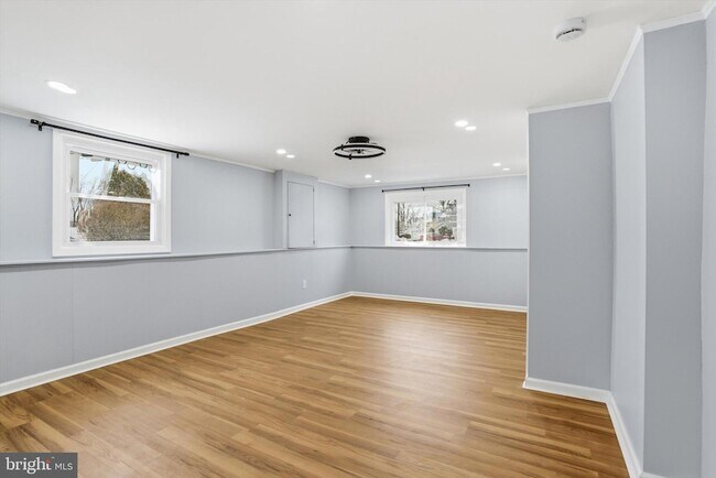 Building Photo - 2 Tekening Way