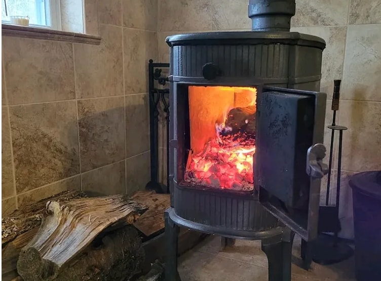 Wood Stove - 172 Toles Hollow Rd