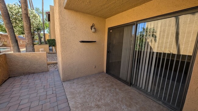Building Photo - 2 Bedroom Condo in the Scottsdale Terrace Condominiums Community Near N Pima Rd and E Indian Scho...