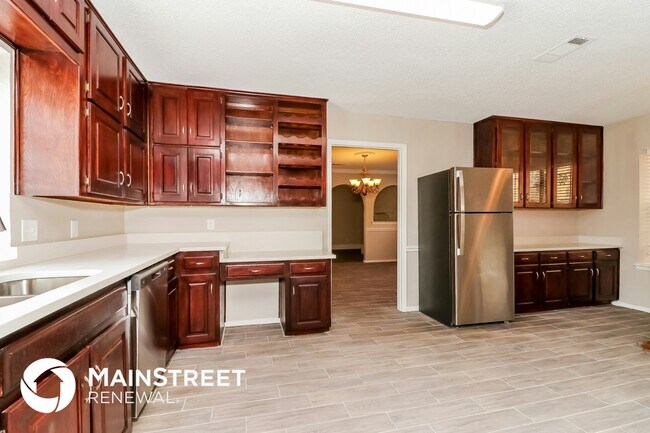 Building Photo - 6800 Franwood Terrace