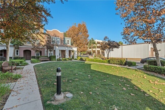 Building Photo - 534 N Cabernet Dr