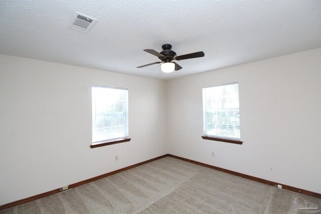 Building Photo - 5705 Bronco Pl