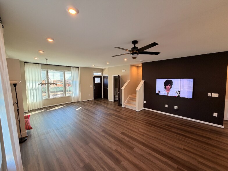 Building Photo - 3018 Horizon Rd