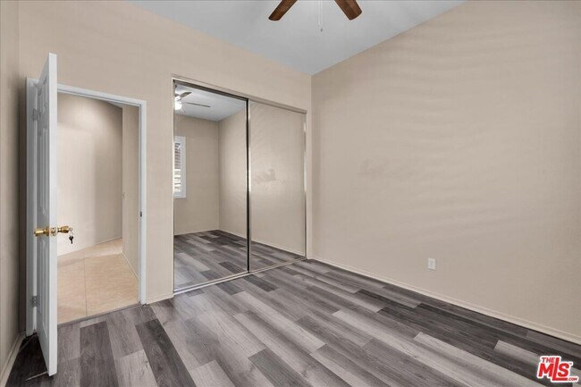 Building Photo - 40808 Eastwood Ln