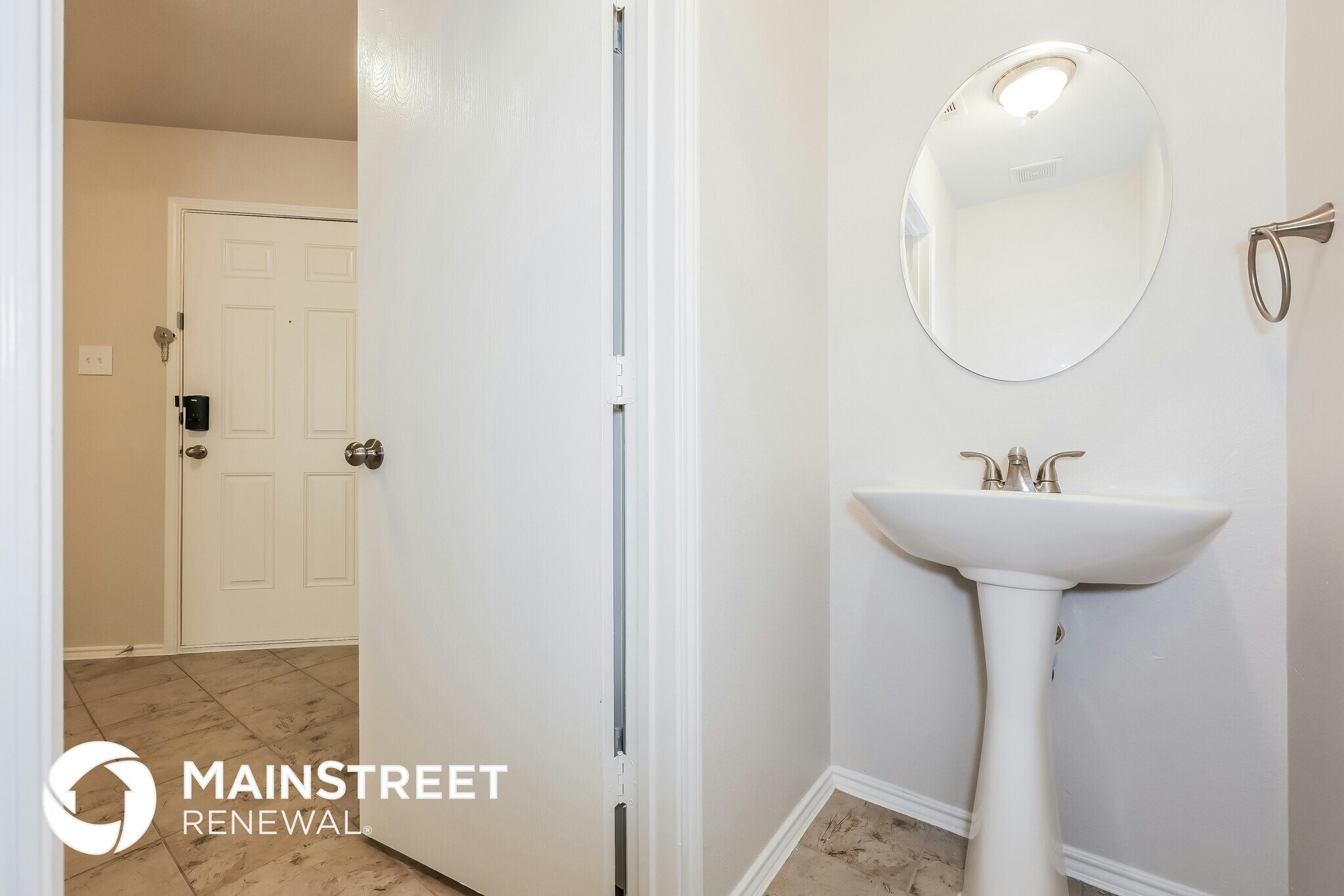 Building Photo - 912 Laredo Plaza