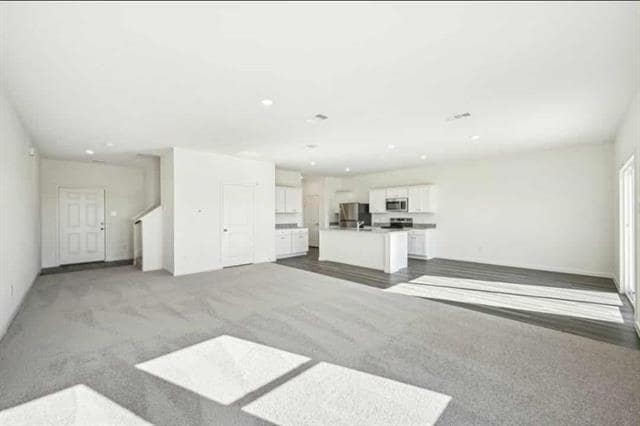 Building Photo - 4525 Firewheel Dr