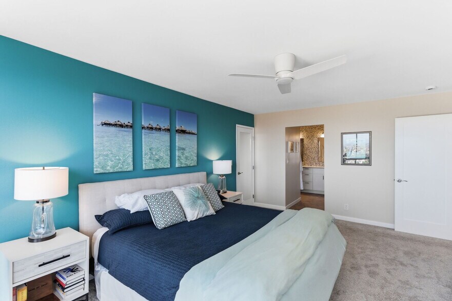 Building Photo - 3535 1st Ave