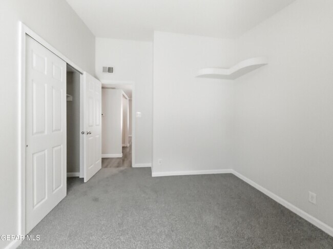 Building Photo - 14183 Rattler Point Dr