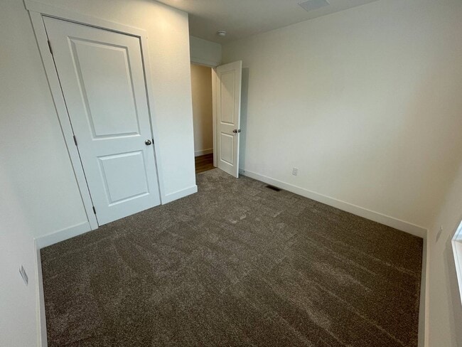 Building Photo - 6656 Pentz Rd