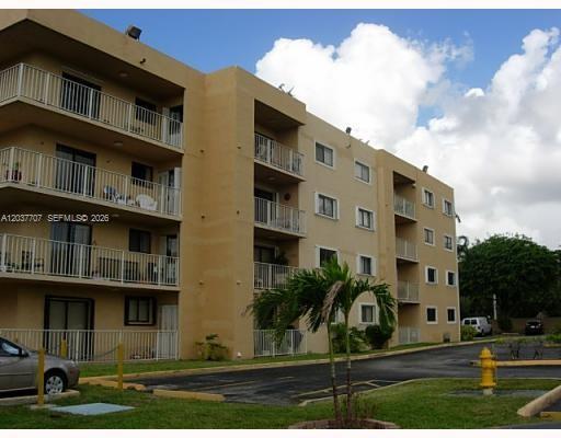 Building Photo - 8500 NW 8th St