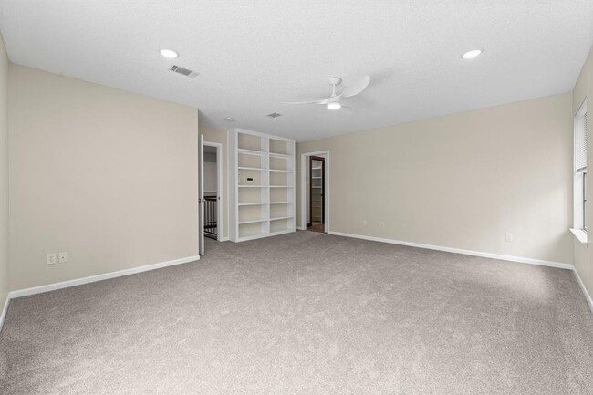 Building Photo - 66 Indian Clover Dr