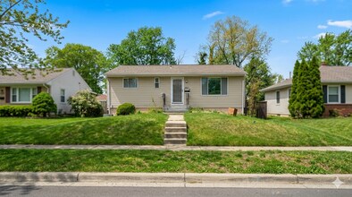 Building Photo - 2317 Roslyn Ave