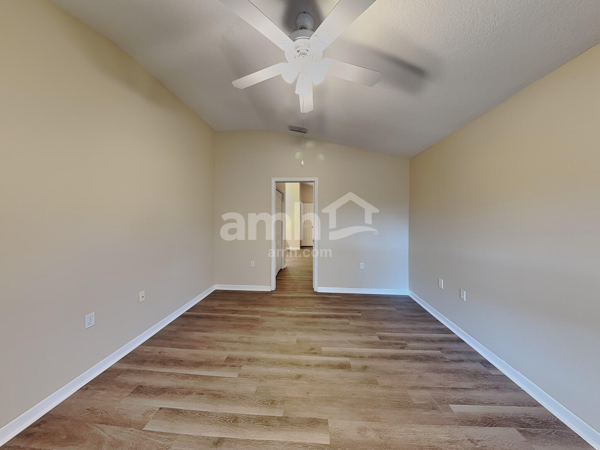 Building Photo - 10536 Juliano Dr