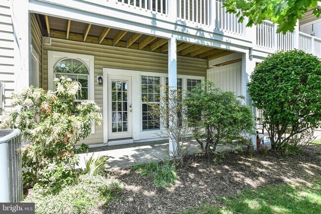 Building Photo - 2954 Yarling Ct