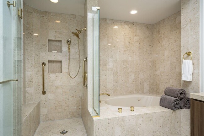 Building Photo - 44970 Olympic Ct
