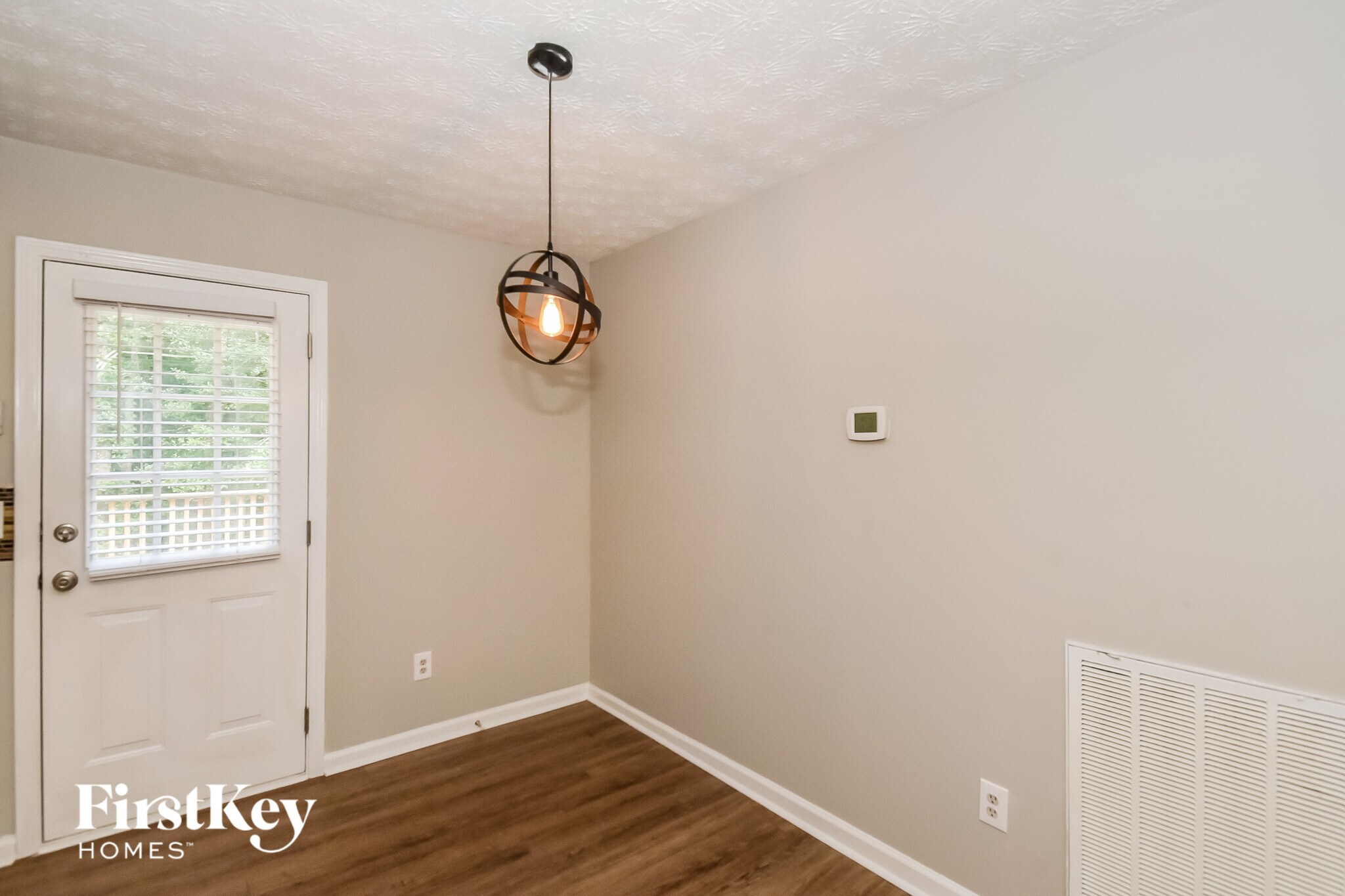 Building Photo - 176 Shadow Wood Dr