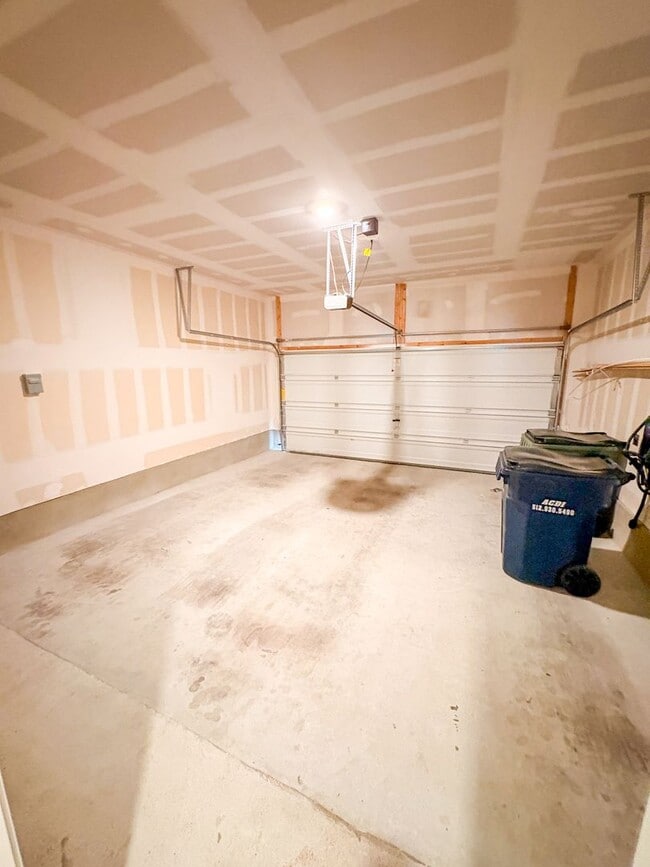 Building Photo - 229 Barbary Coast Ln