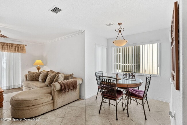 Building Photo - 446 N Seaport Blvd