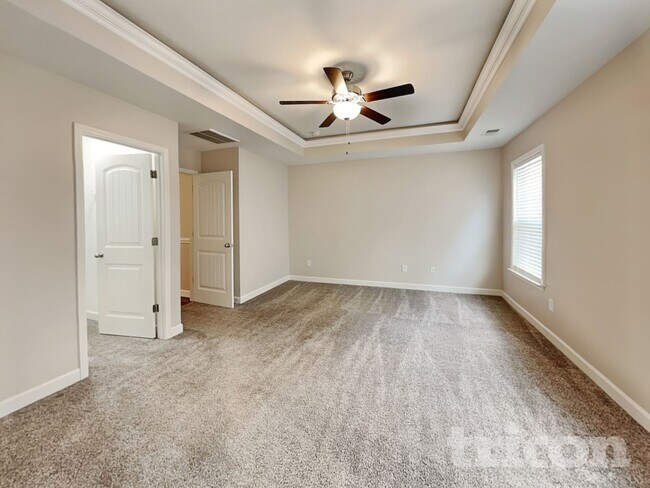 Building Photo - 321 Trail Crossing Ln