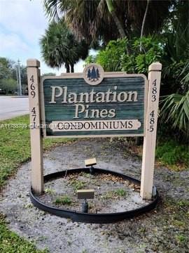 Primary Photo - 483 N Pine Island Rd