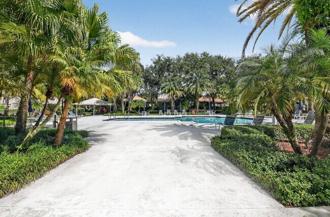 Building Photo - 2469 NW 66th Dr