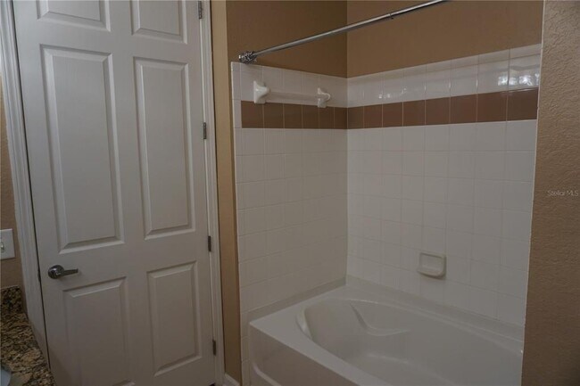Building Photo - 719 Terrace Ridge Cir
