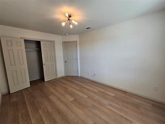 Building Photo - 393 Ivan Dr