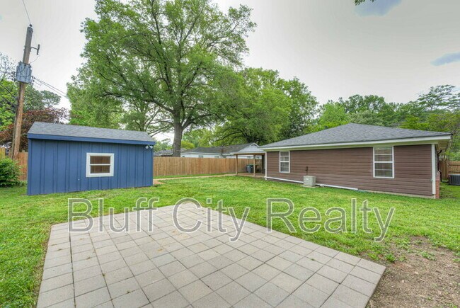 Building Photo - 4560 Boyce Rd
