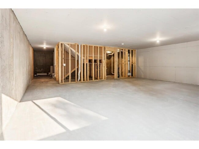 Building Photo - 4093 Isaac Ct